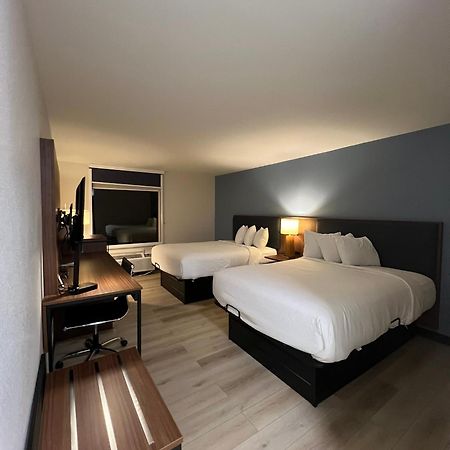 Wingate By Wyndham Dublin Near Claytor Lake State Park Екстер'єр фото