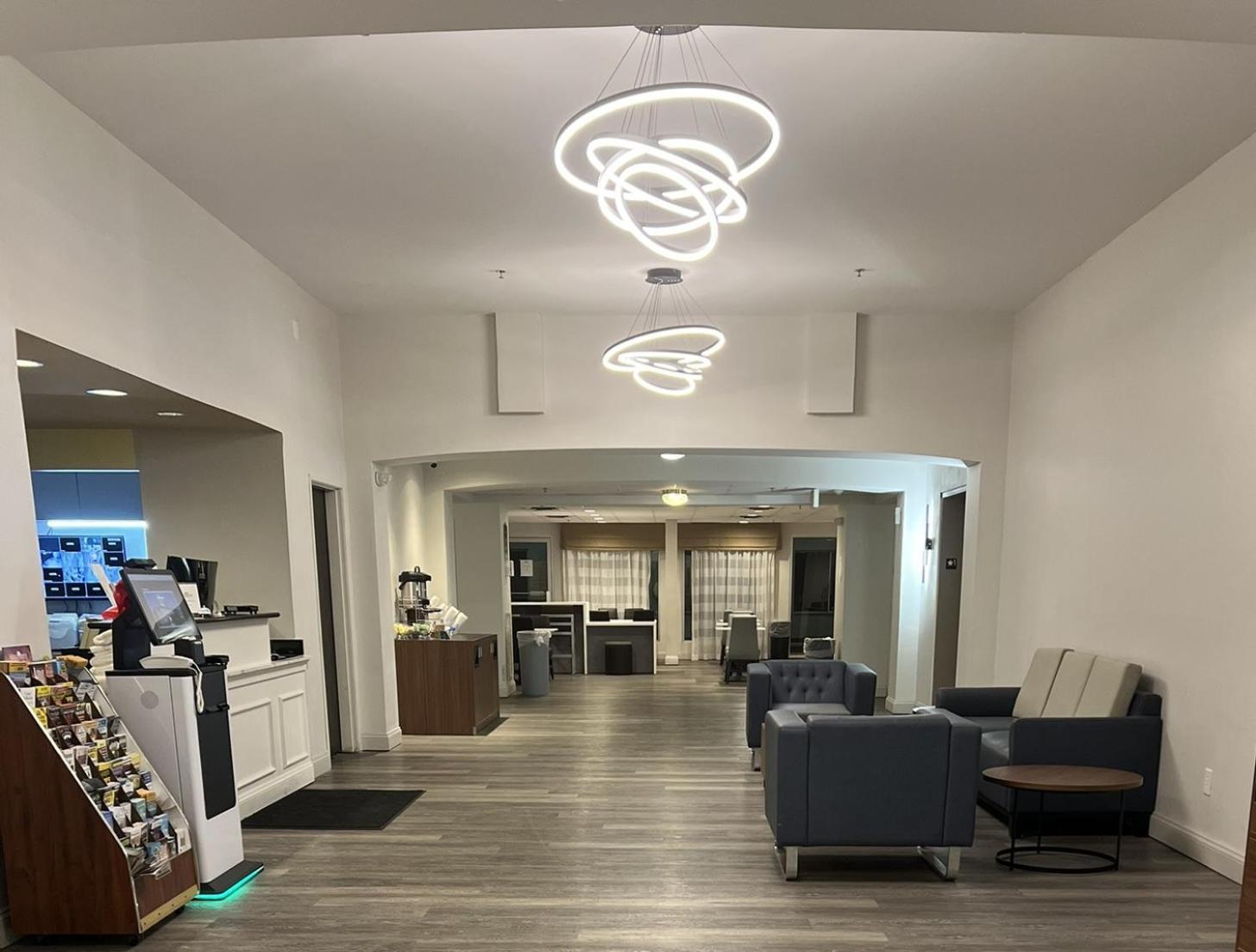 Wingate By Wyndham Dublin Near Claytor Lake State Park Екстер'єр фото